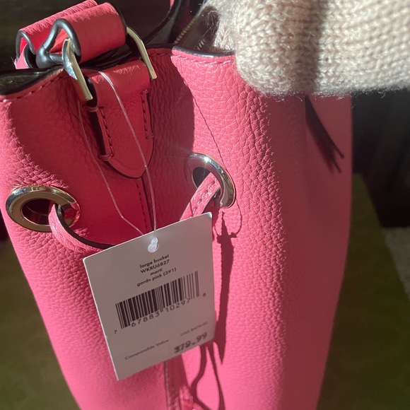 Never used Bucket Kate spade bag - Picture 7 of 7